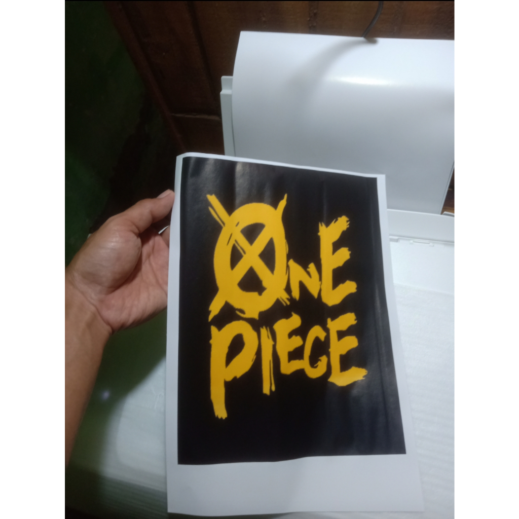 

STIKER ANIME,ONE PICE,UKURAN 19X26 CM