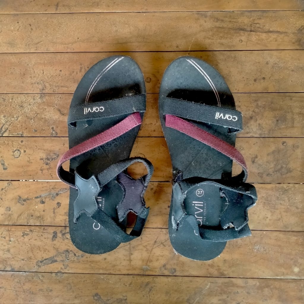 [preloved] sandal gunung carvil