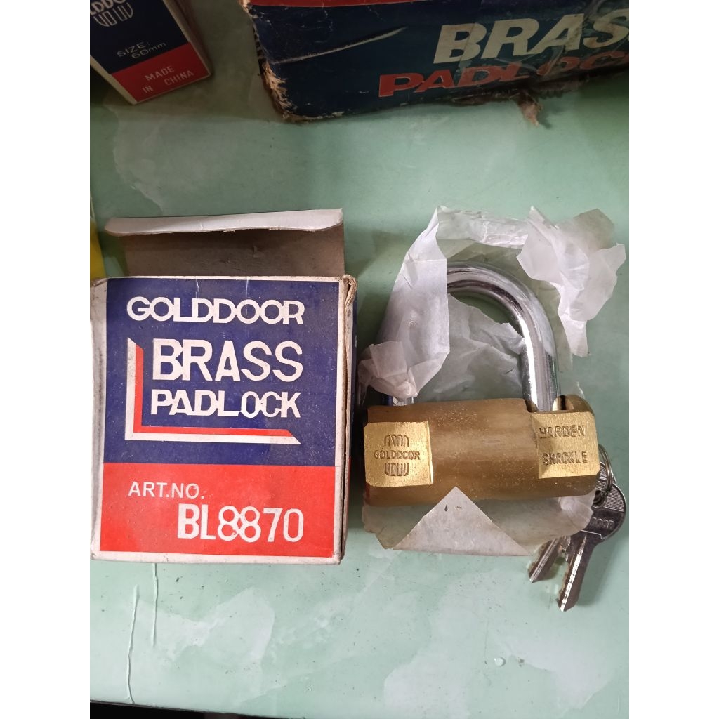 70MM GEMBOK KUNINGAN GOLDDOOR. GEMBOK GOLDDOOR 70MM. GEMBOK KUNINGAN 70MM. GEMBOK PADLOCK 70MM