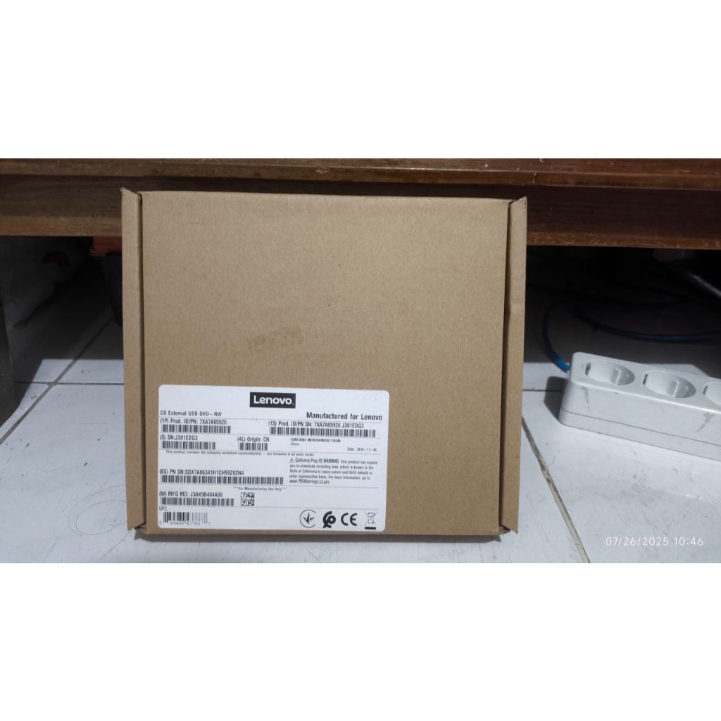 Lenovo CD EXTERNAL USB DVD-RW 7XA7A05926