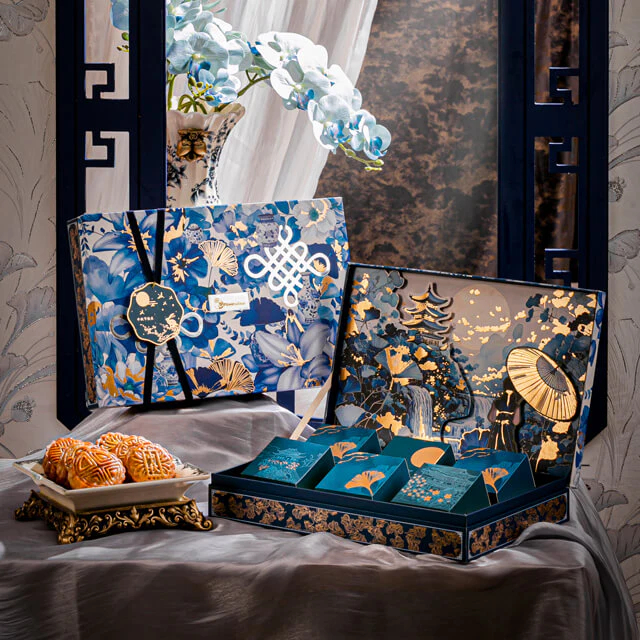 

[PO] Mooncake Box Isi 6 - Blue Moonlight - Mid Autumn Festival 2025 - FlowerAdvisor