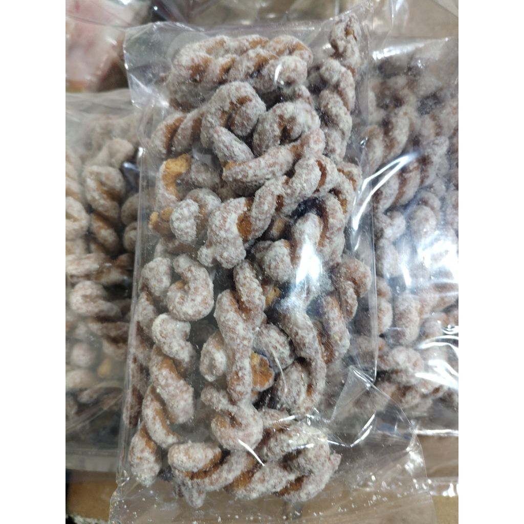 

Untir Untir Renyah / Kue Tali Tambang Manis / Khas Medan