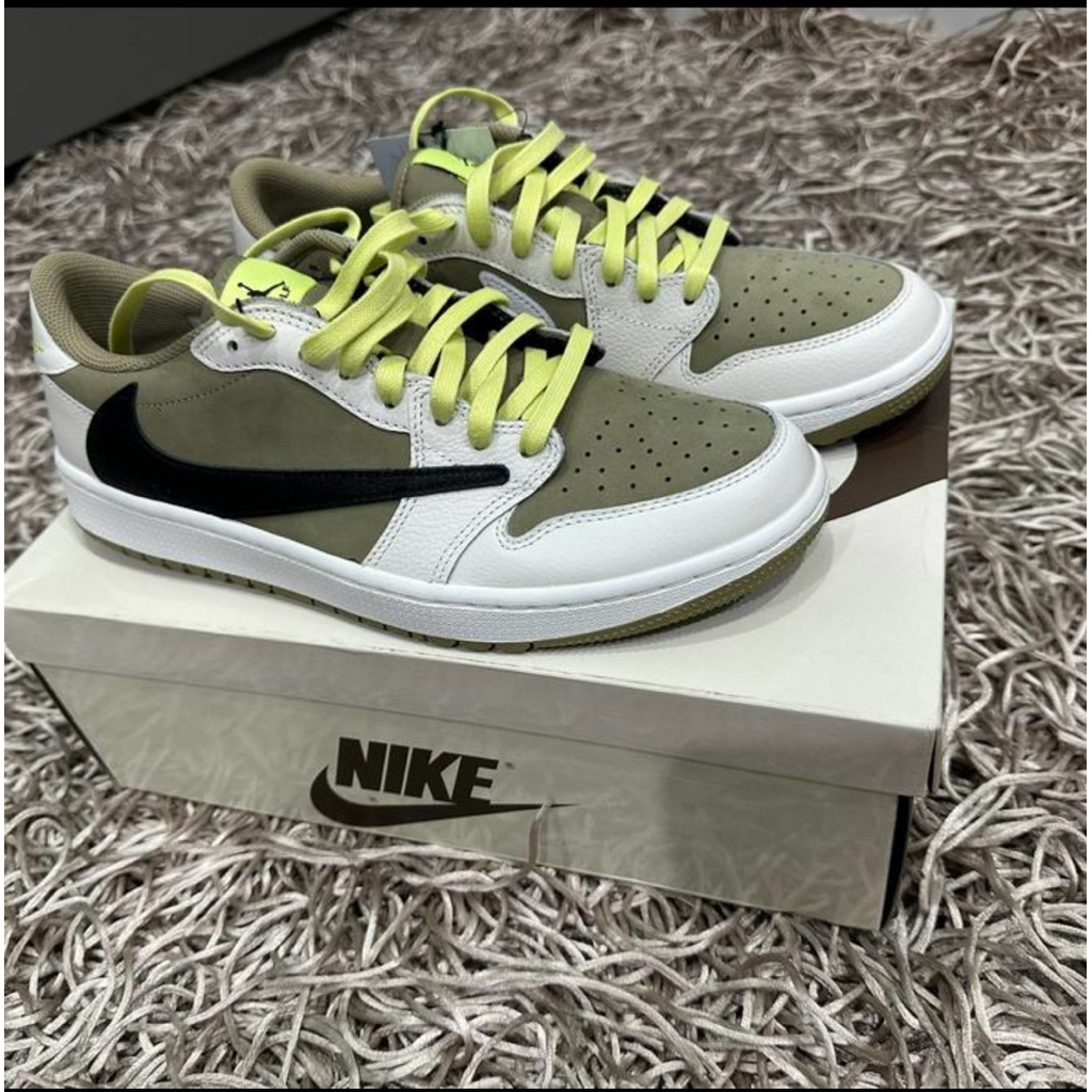 Sepatu Nike Jordan 1 Low x Travis Scott Golf