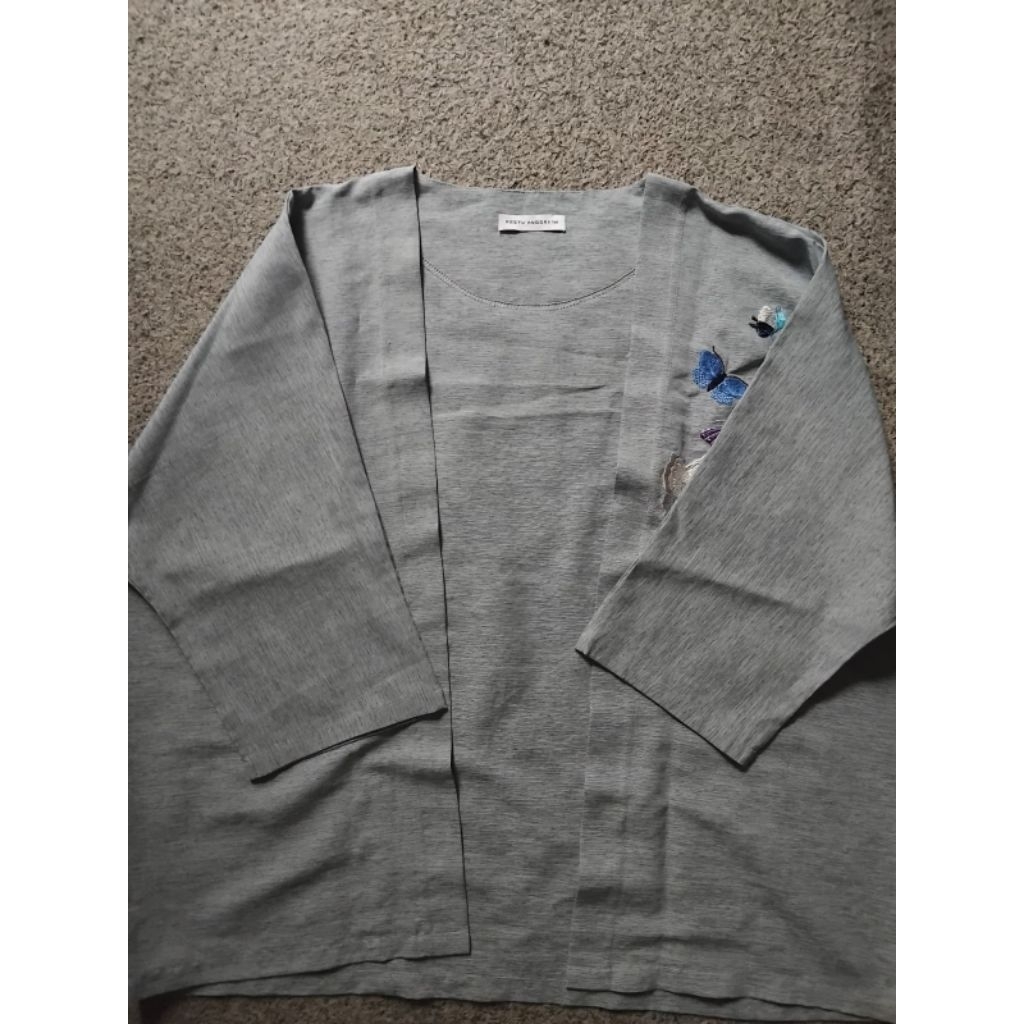 preloved outer restu anggraini