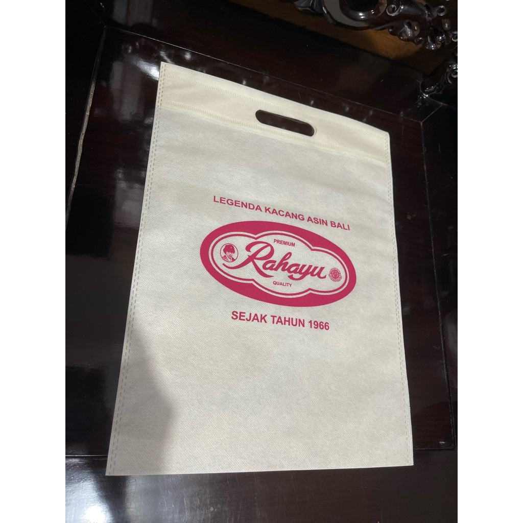 

Tas Belanja Kacang Asin Bali Rahayu