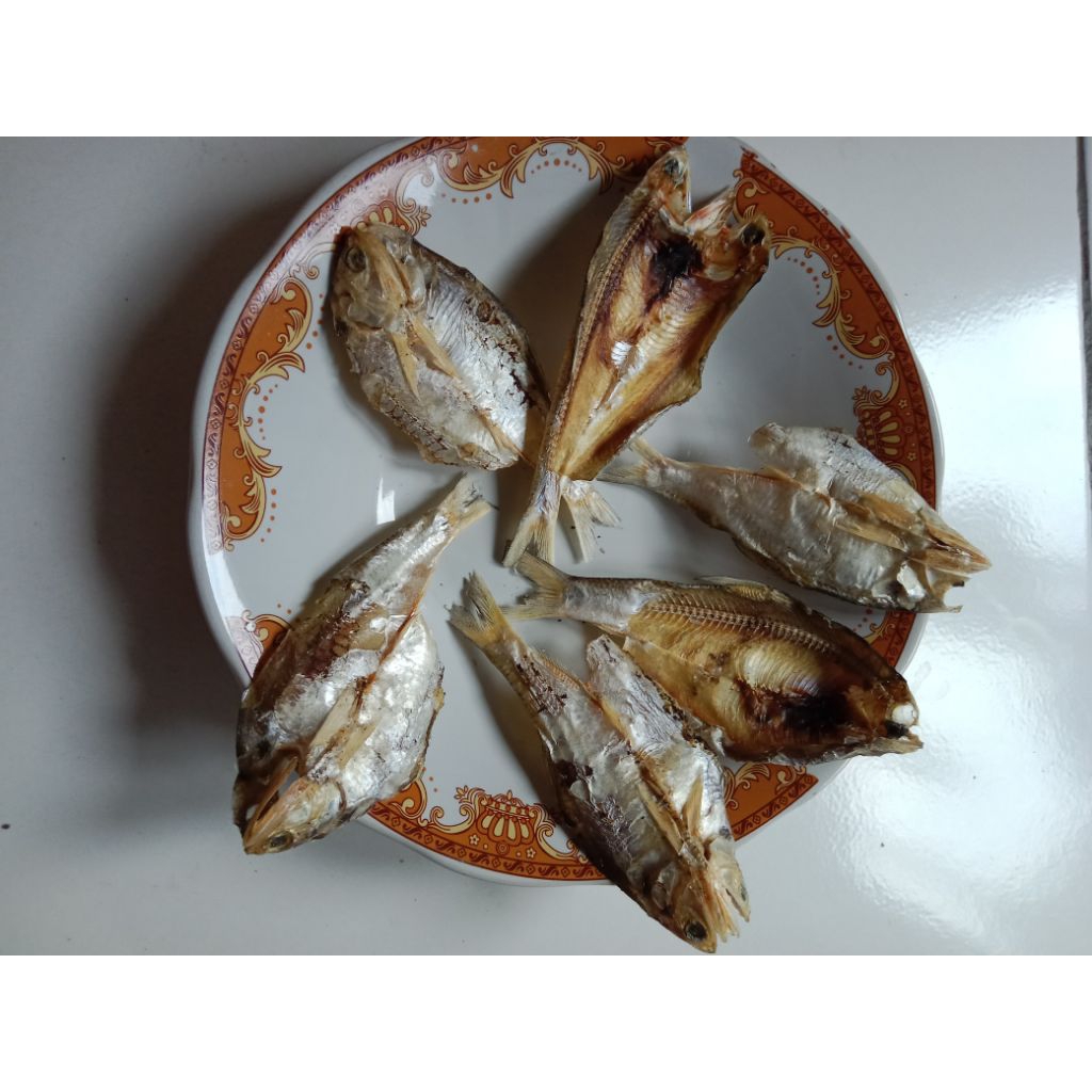 

ikan asin belahan