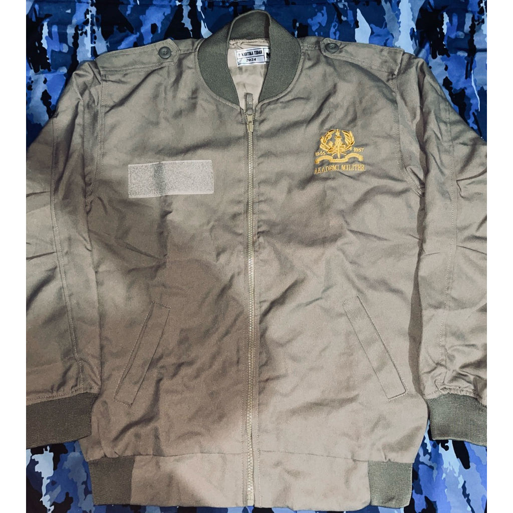 Jaket pesiar jatah Taruna AKADEMI MILITER