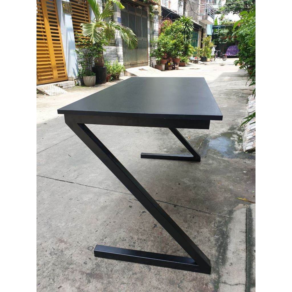 kaki meja besi minimalis