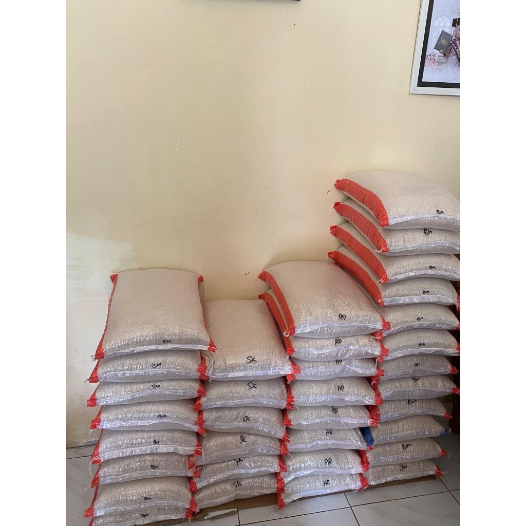 

Beras Solok Asli Bujang Marantau Asli Solok