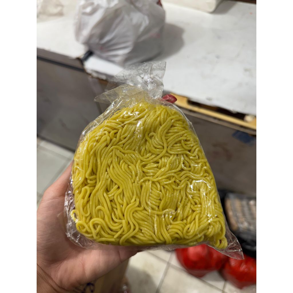 Mie Kuning KECIL 500gram Mie Aceh Mentah Basah / Soto Mie Bogor