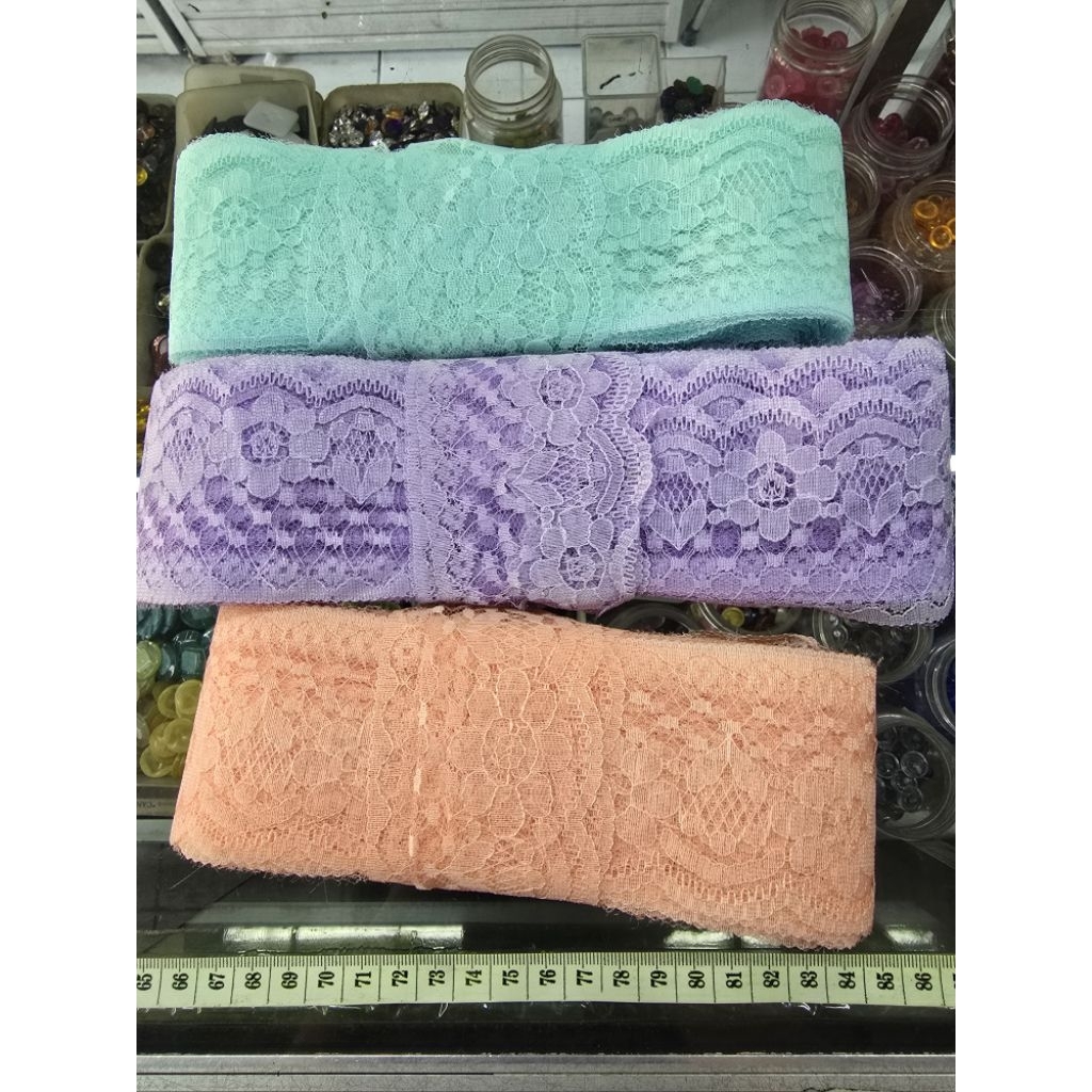 

Renda Air Lebar 5 cm (1 Roll 18 Meter)