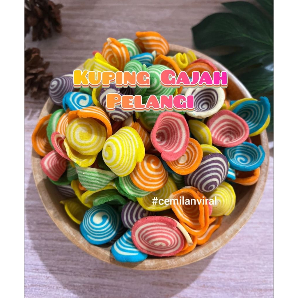 

Cemilan Viral Kuping Gajah Pelangi Rainbow Snack Jadul Frying Fry Crispy Renyah Manis Food