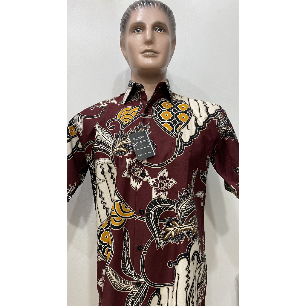 Batik De Vonzo laki laki motif parang dengan sentuhan floral