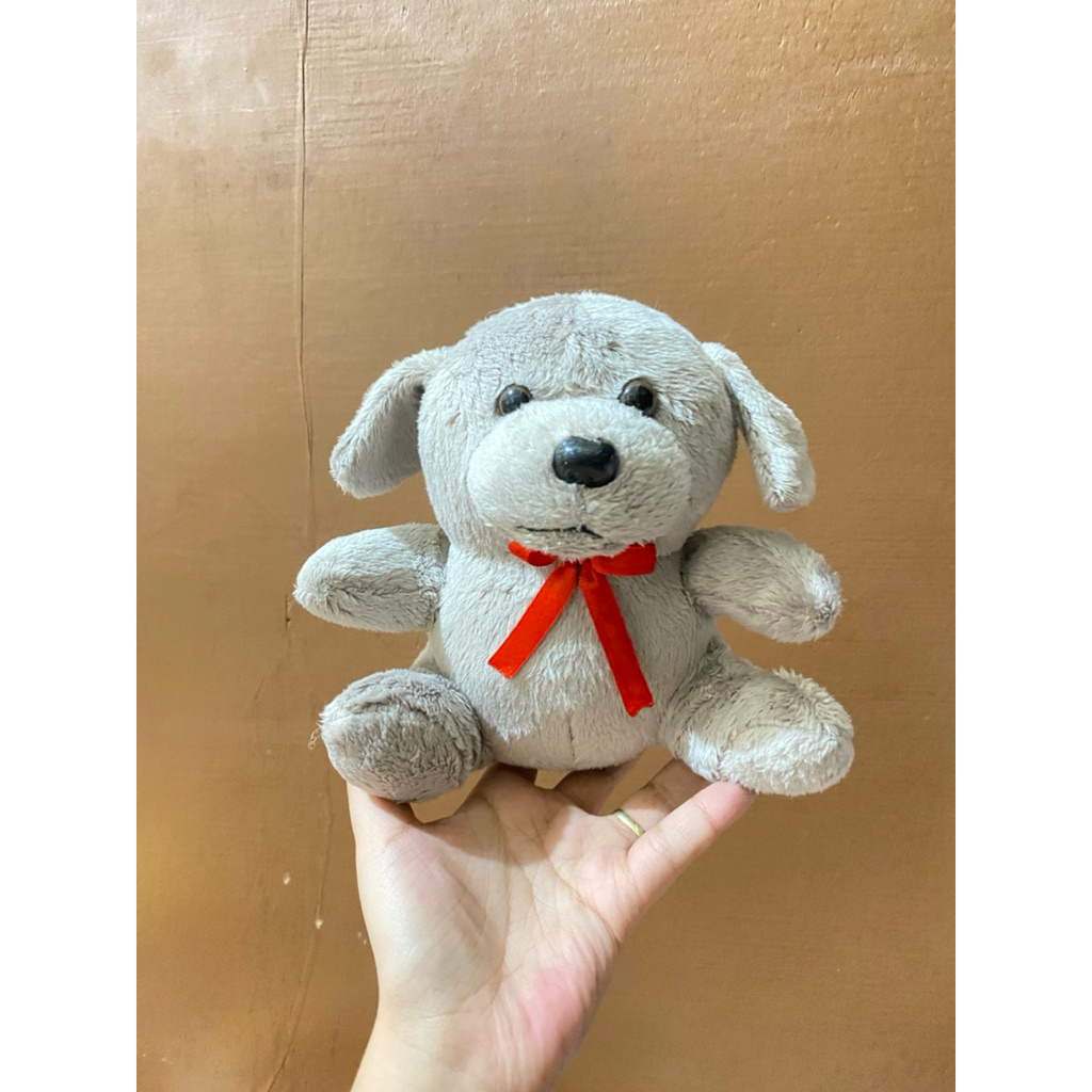 Boneka Karakter Guguk Abu Pita merah size 17cm / Boneka Anjing Lucu / Boneka Anjing