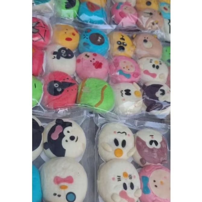 

Bakpao Karakter isi coklat dan mix (strawberry, keju, coklat)/ isi 6 pcs