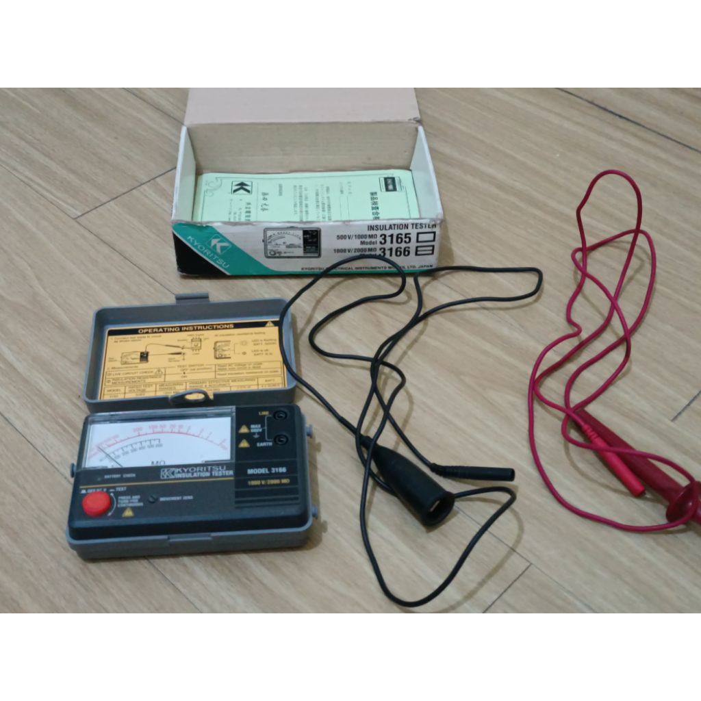 Kyoritsu model 3166 insulation tester second