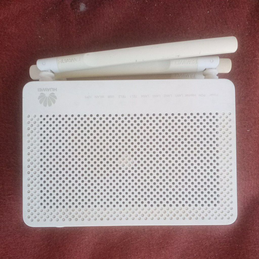 Router, Modem, ont, gpon  wifi Huawei  HG8245H5
