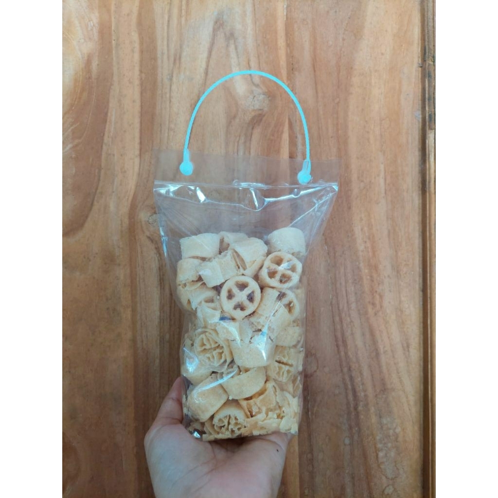 

Opak matari kerupuk kembang goyang Oleh-Oleh khas kediri