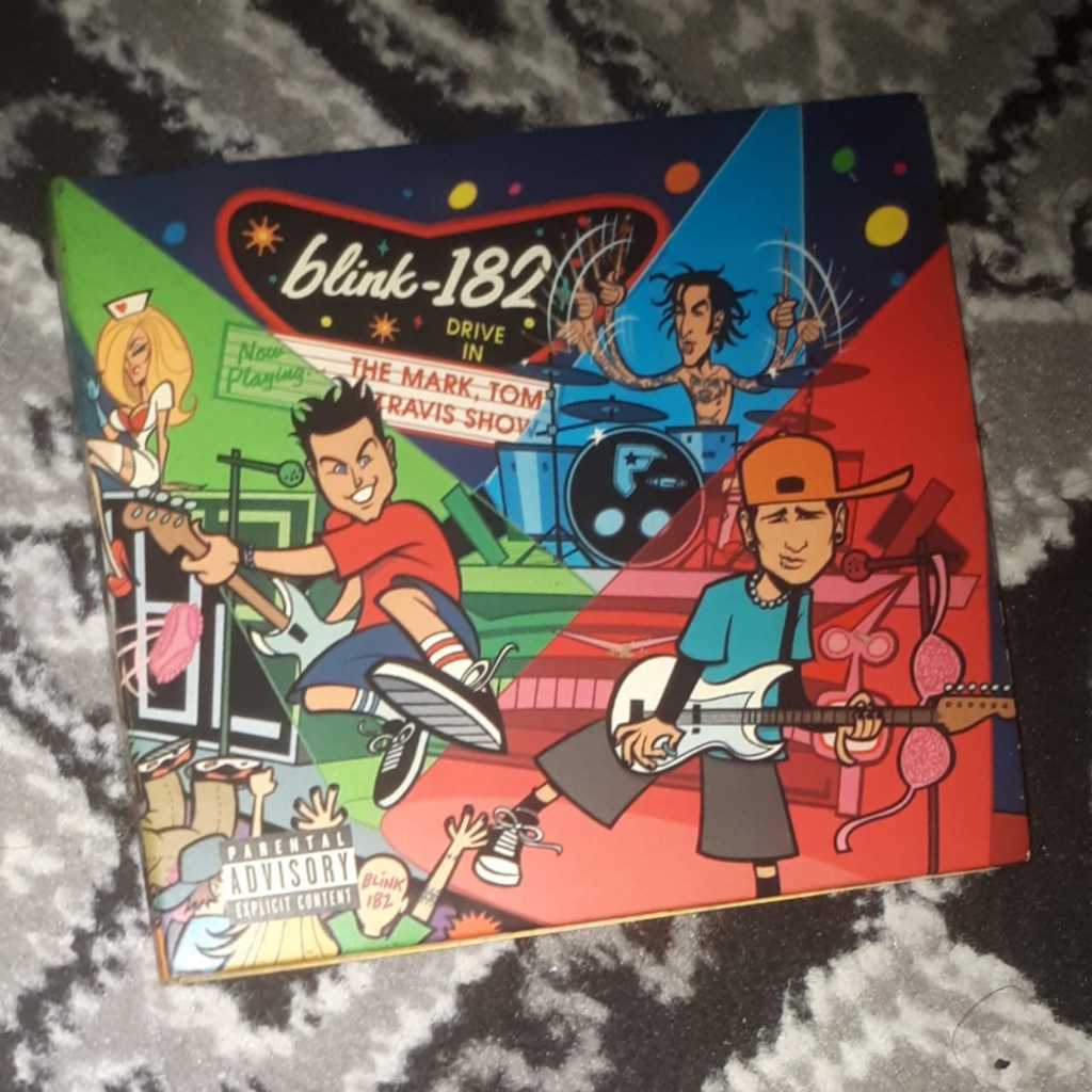 CD Blink 182 - The Mark Tom And Travis Show (THE ENEMA STRIKES BACK)