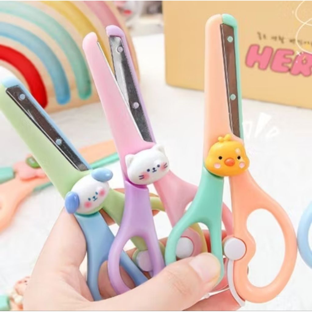 

Gunting Portabel Mini Scissors Gunting Lucu Alat Tulis Anak Sekolah