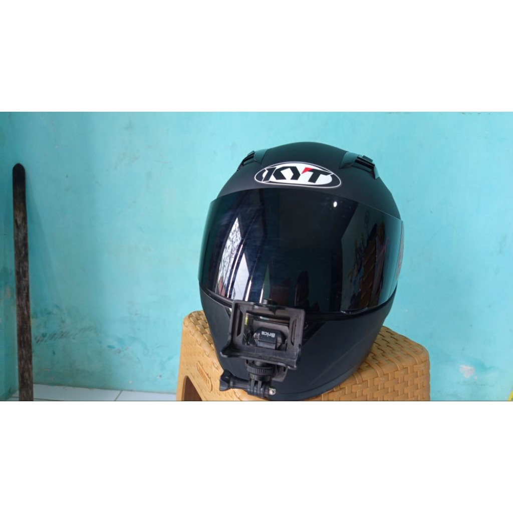 KYT R10 BEKAS BARU plus Action cam Bpro 5 mark IIIS fullset
