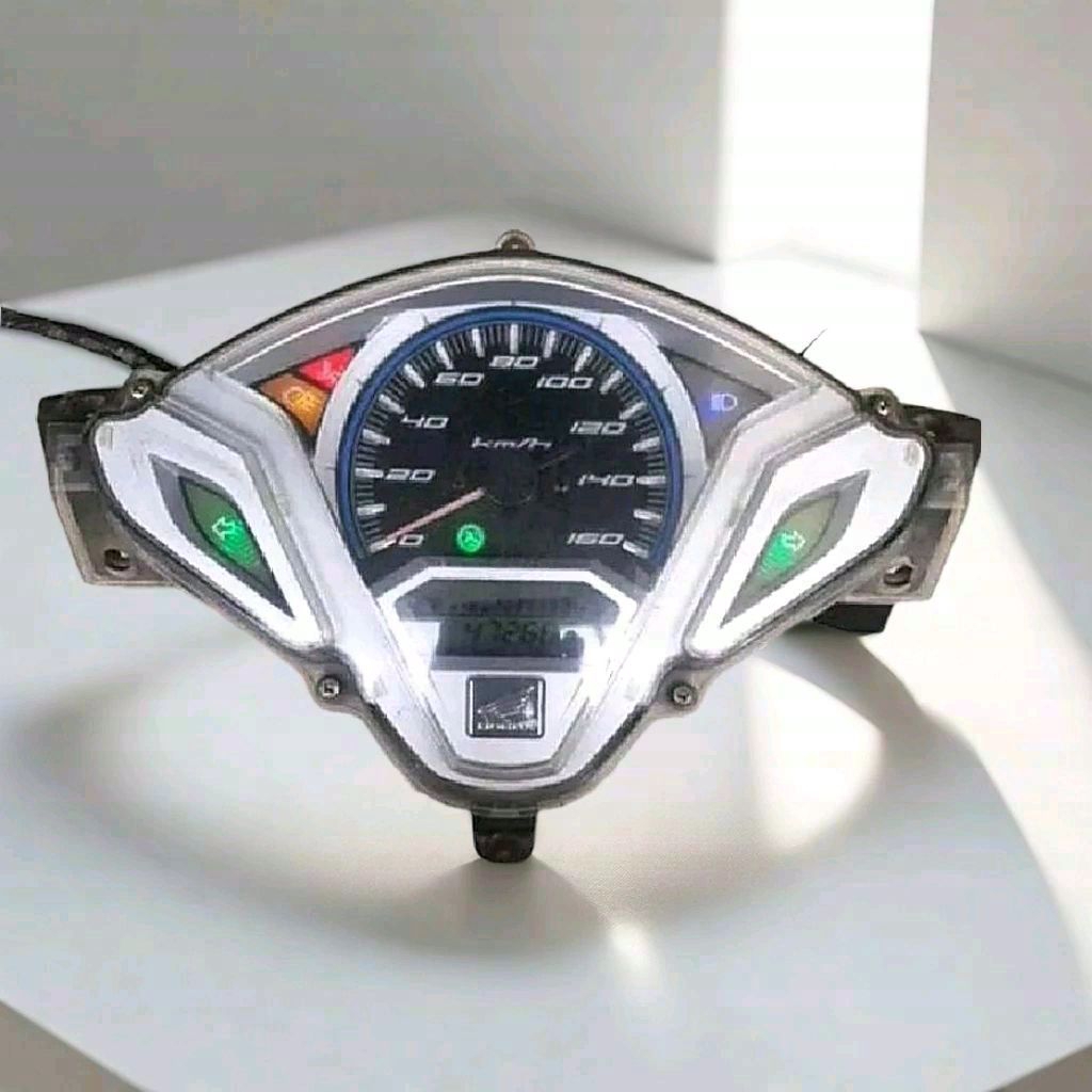 Polaris polarizer polariser lcd speedometer spidometer motor Honda Vario 125 kzr  vario125 old set a