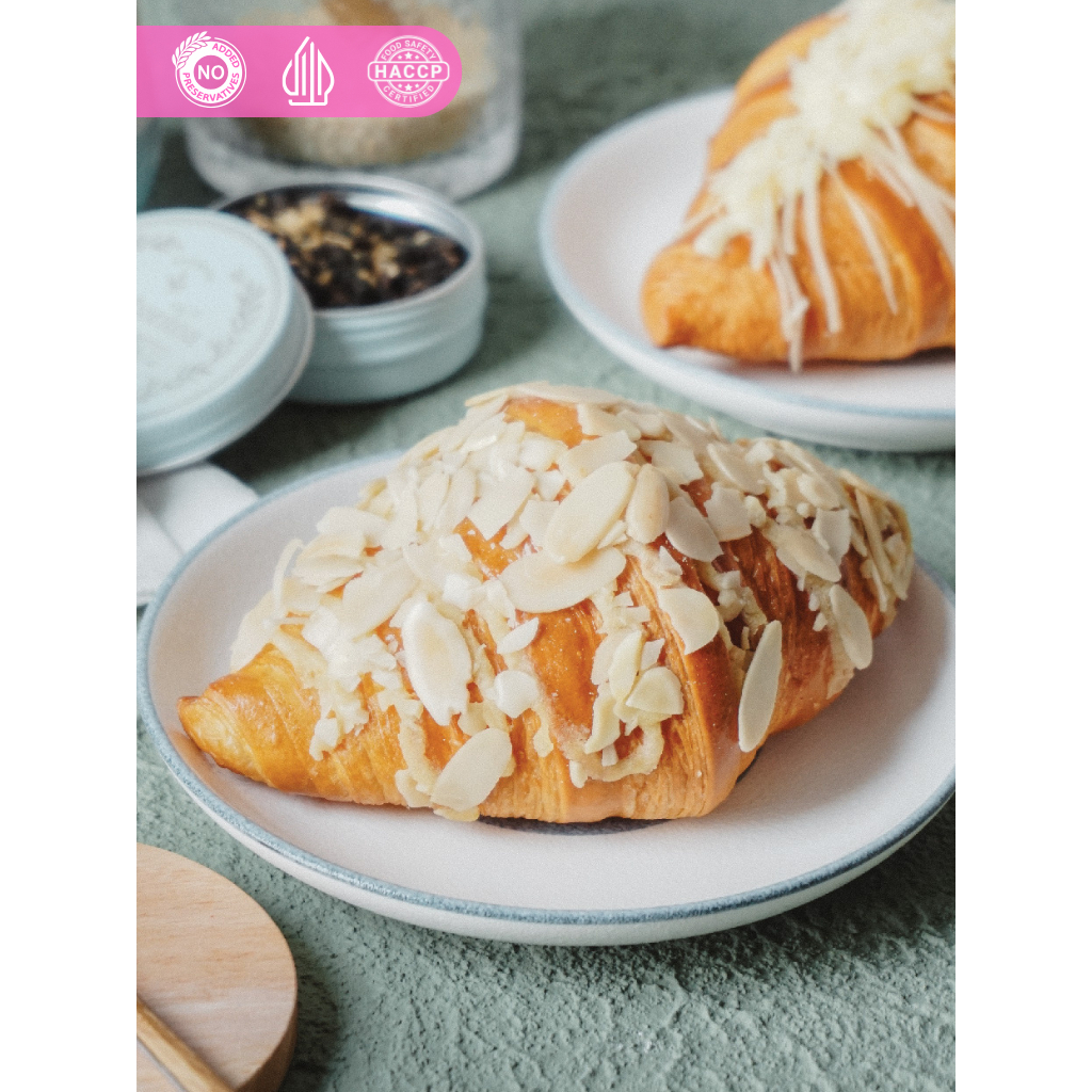 

ALMOND CROISSANT - MISOL Pastry Bakery