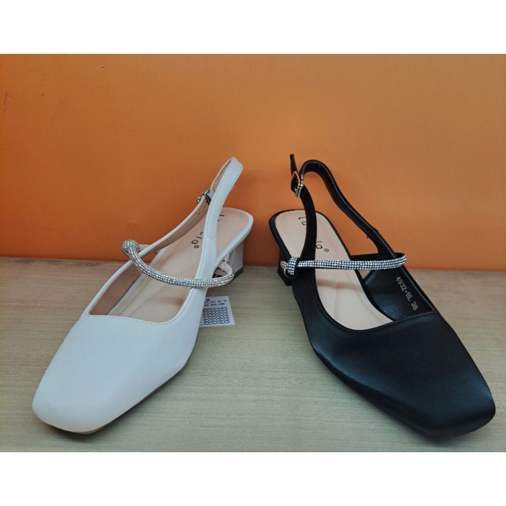 Sandal pesta LAVIOLA