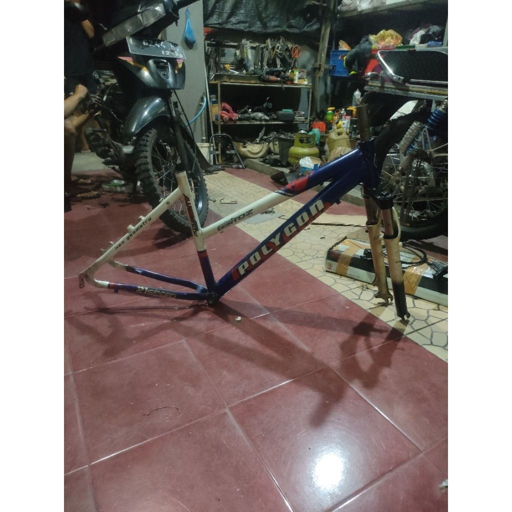 frame polygon astroz bonus fork