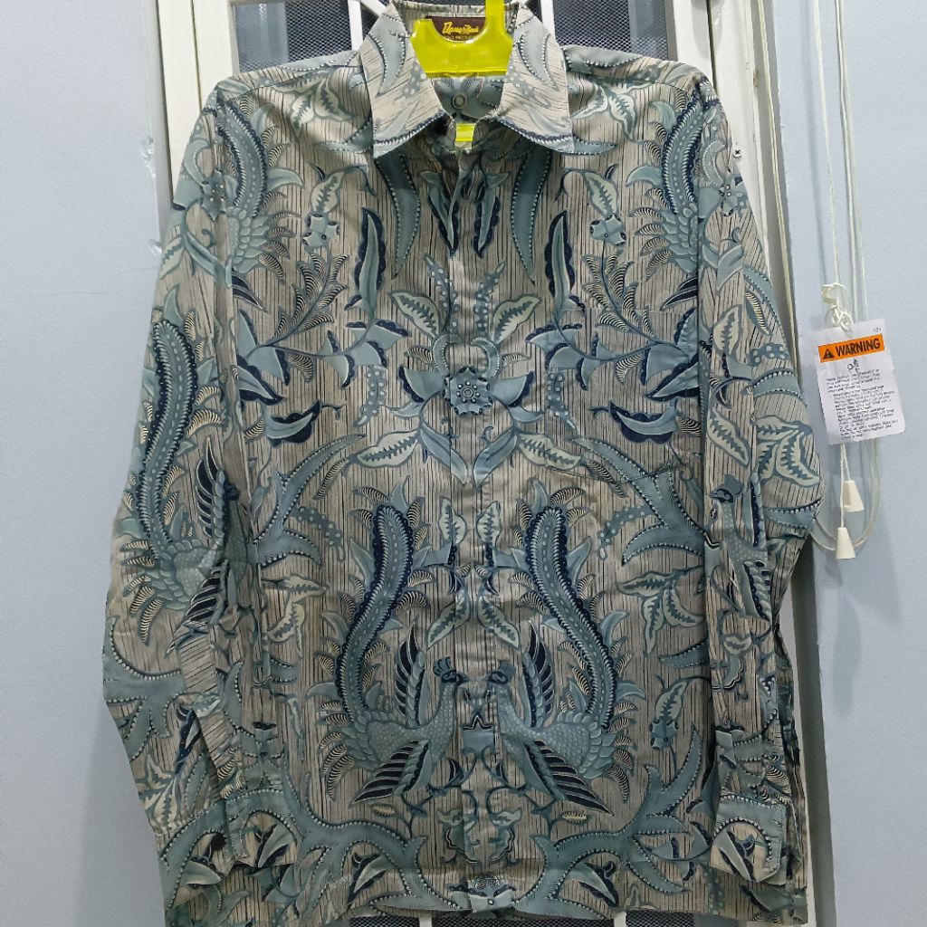 Danar Hadi Kemeja Batik Panjang Pria Uk M LD 54cm