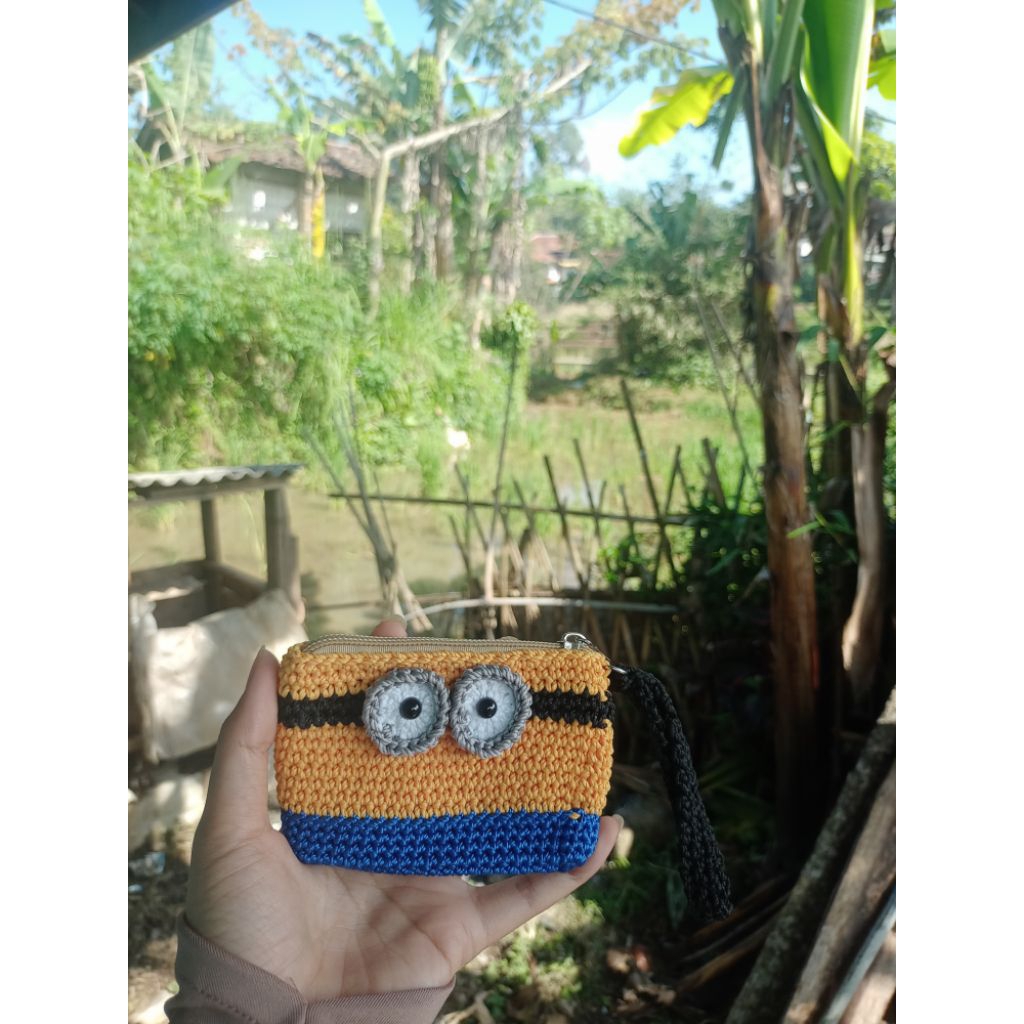 AspiyaCraft/ Dompet rajut karakter minion