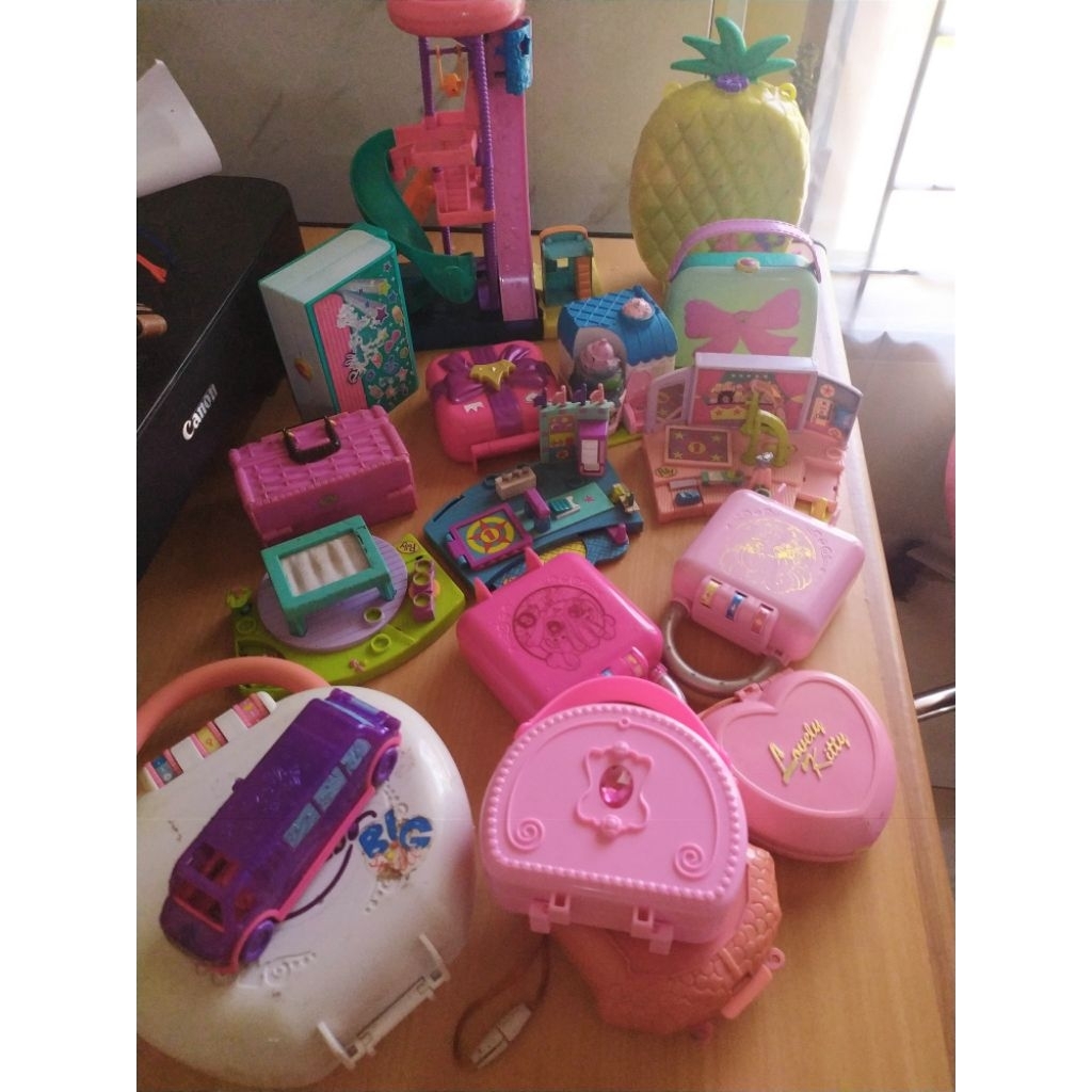 Polly Pocket Mattel Shopkins Pokemon Lovely Kitty Diorama Pollypocket  Koleksi Mainan Bekas
