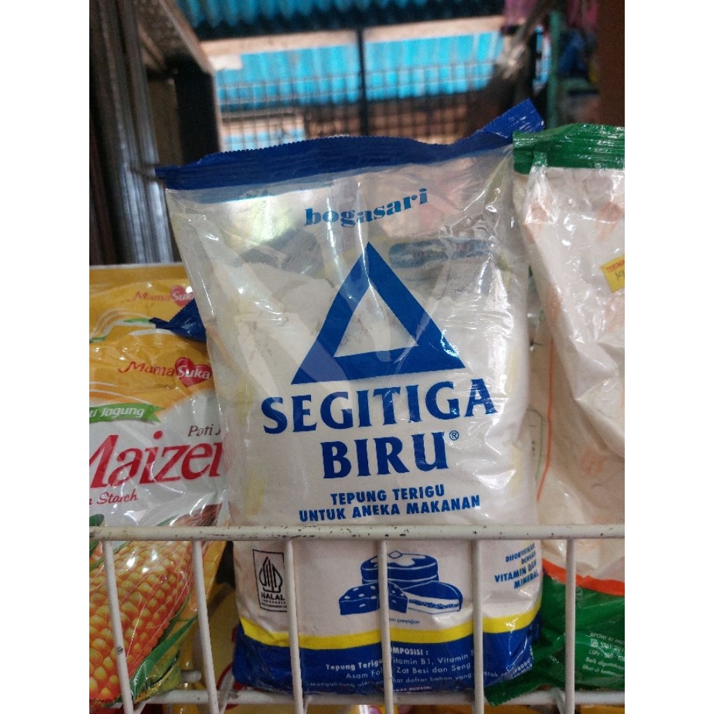 

TEPUNG SEGITIGA BIRU