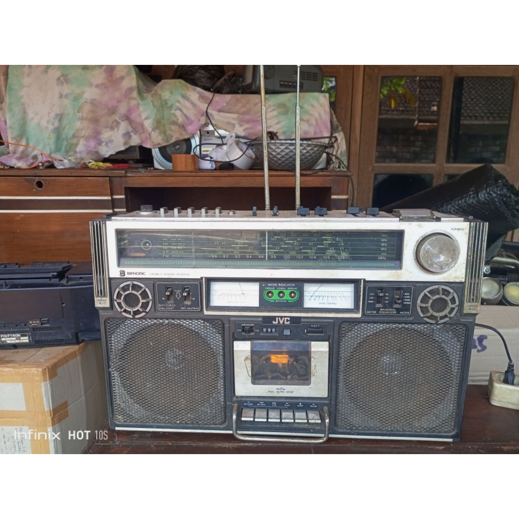 Radio tape JVC BIPHONIC Jadul klasik