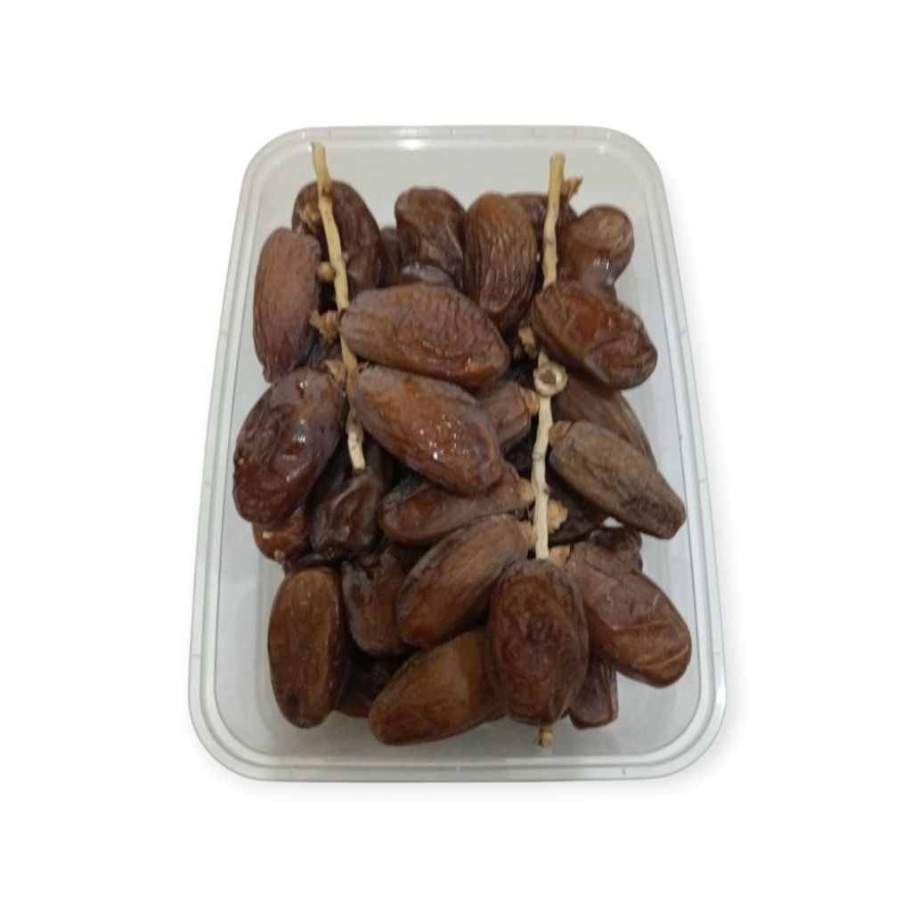 

Kurma Tunisia Tangkai 500 Gram Kemasan Thinwall