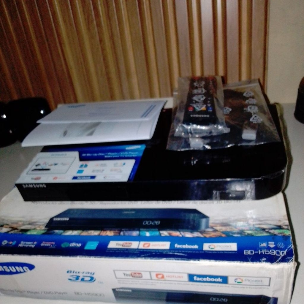 SAMSUNG BLURAY DISC PLAYER BD H5900 3D HDMI FULL HD UPSCALING 3D Wi-Fi Built-in Blu-Ray Player BD-H5