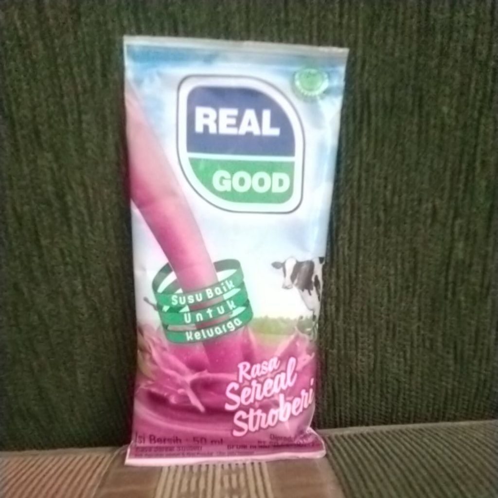 

Susu UHT Real Good 50ml rasa sereal Strawberry Stroberi