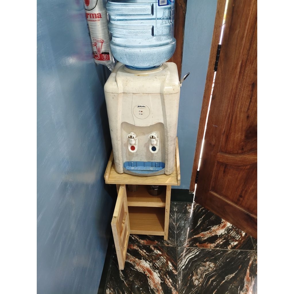 rak dispenser galon lemari dispenser galon