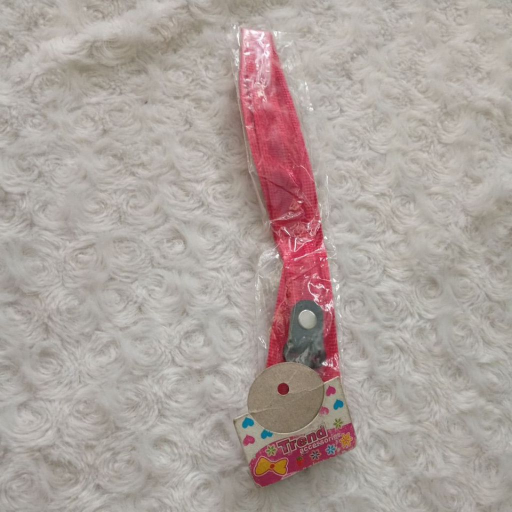 

GANTUNGAN KARTU/GANTUNGAN ID CARD/KALUNG KARTU/KALUNG ID CARD