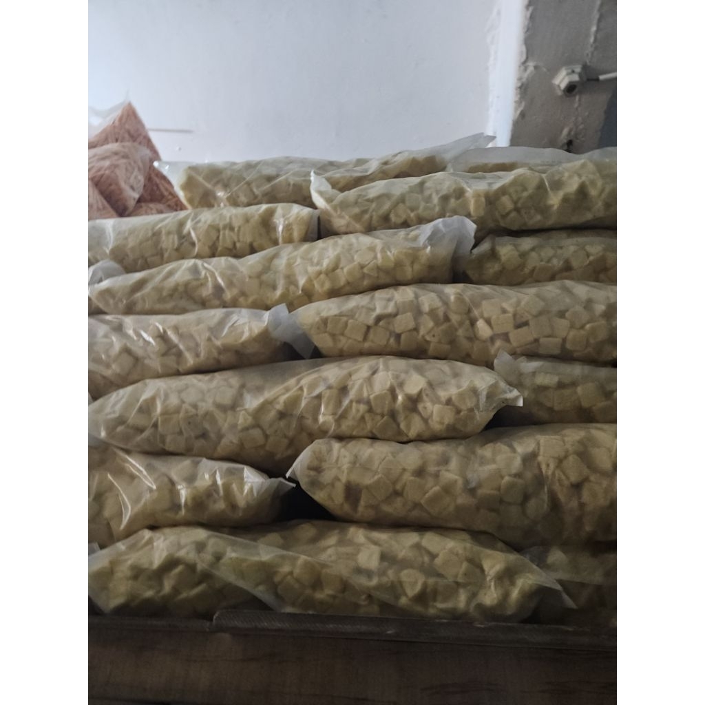 

TERMURAH YOLA YOLA JAGUNG BAKAR MOMOGI KEMASAN 500 GRAM