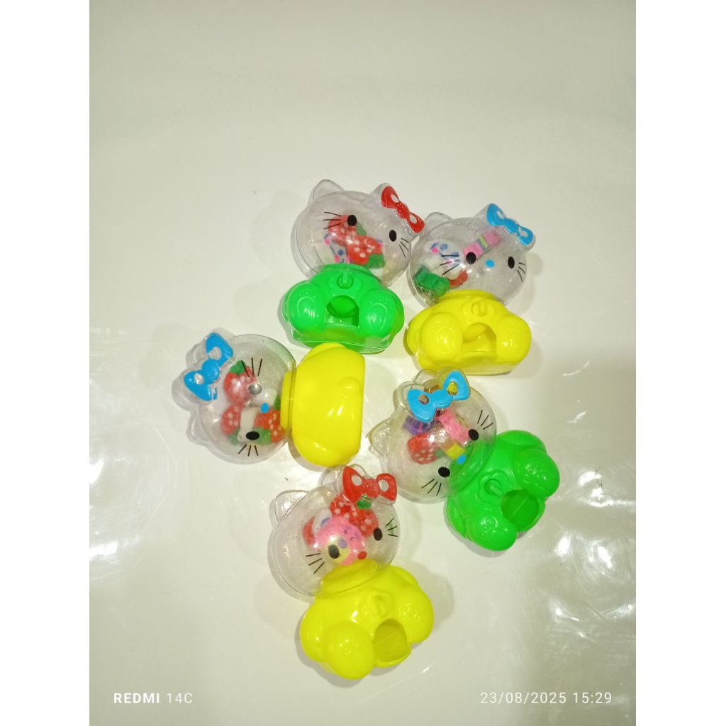 

Penghapus Mini Wadah Hello Kitty