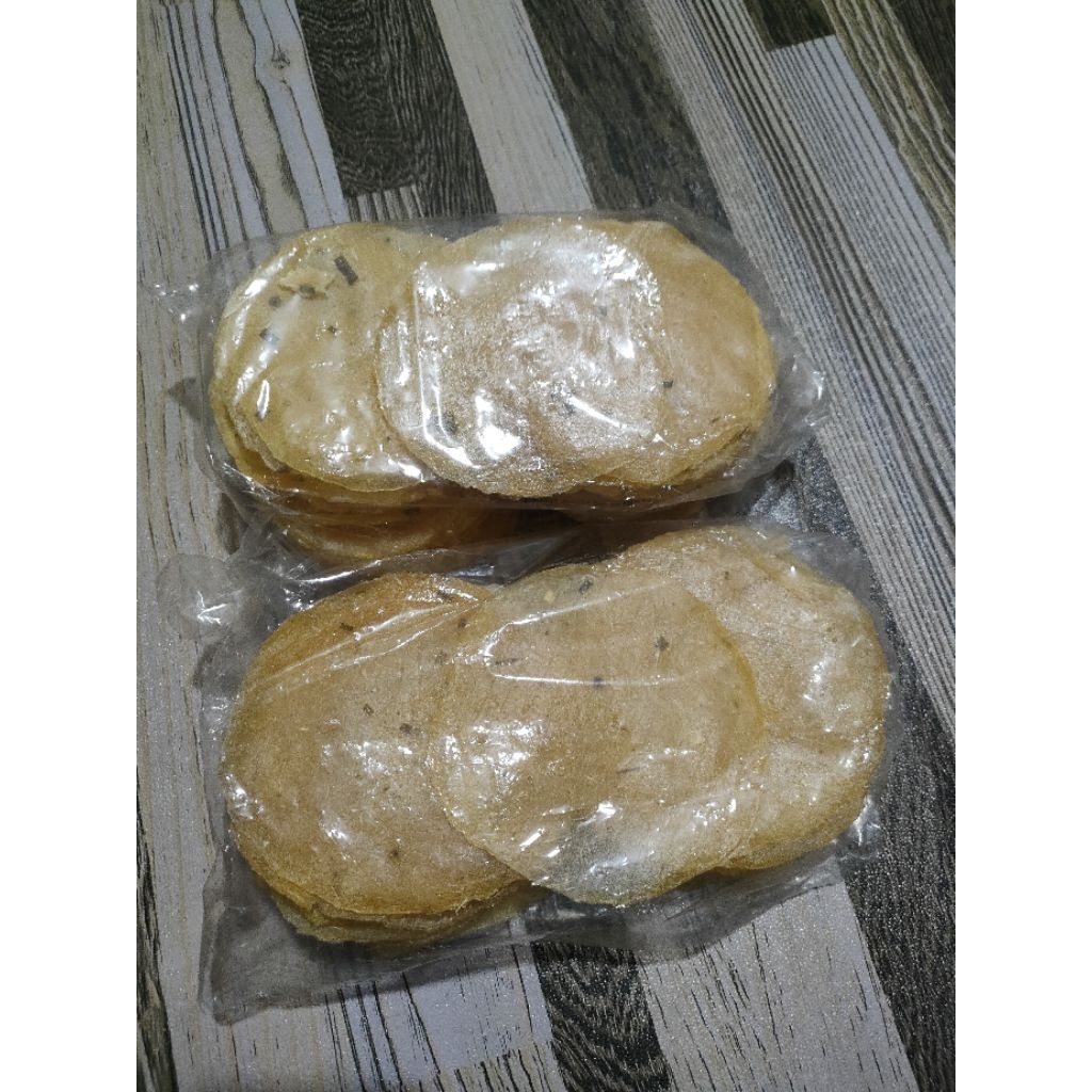 

kerupuk singkong bawang asli Madura