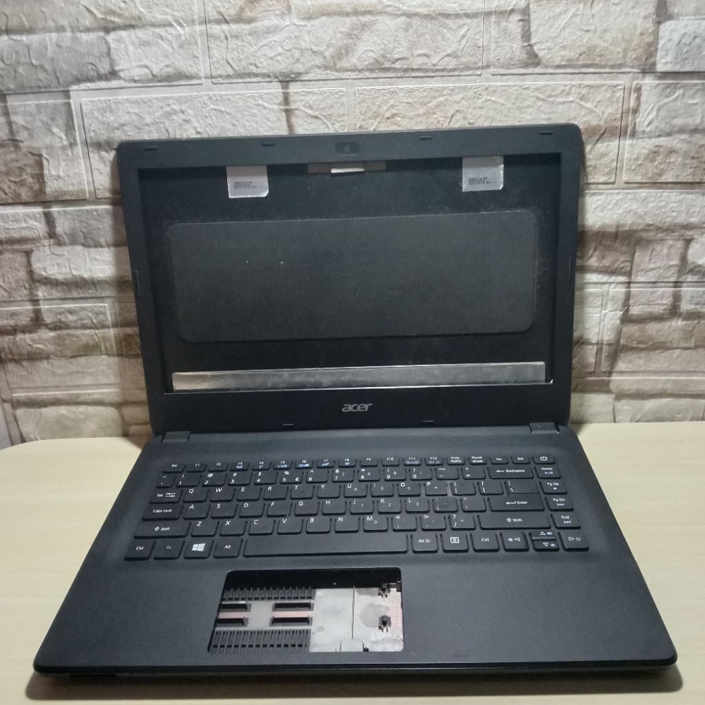 Kesing Case Casing Laptop Acer Aspire Es 14 Es1 - 420 Es1- 421