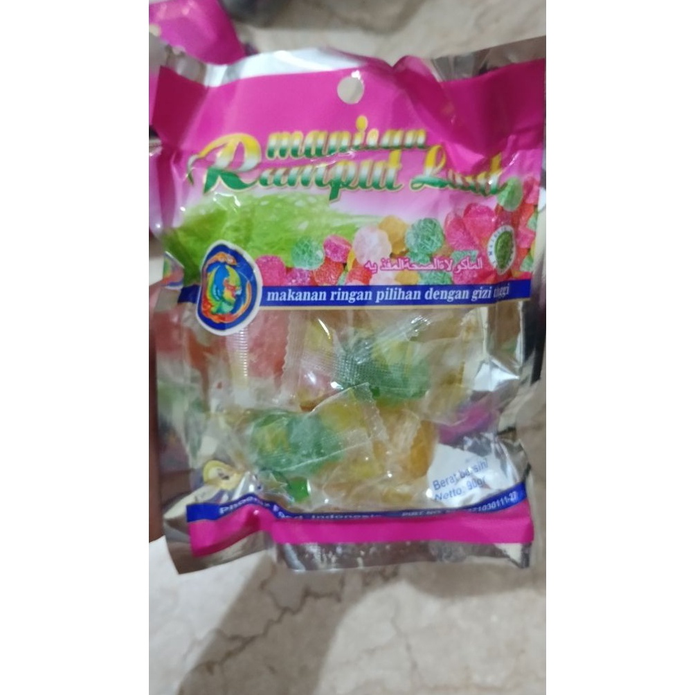 

Lariz ManisanDodol Rumput Laut Kinjo Jelly Phoenix 9 Gram