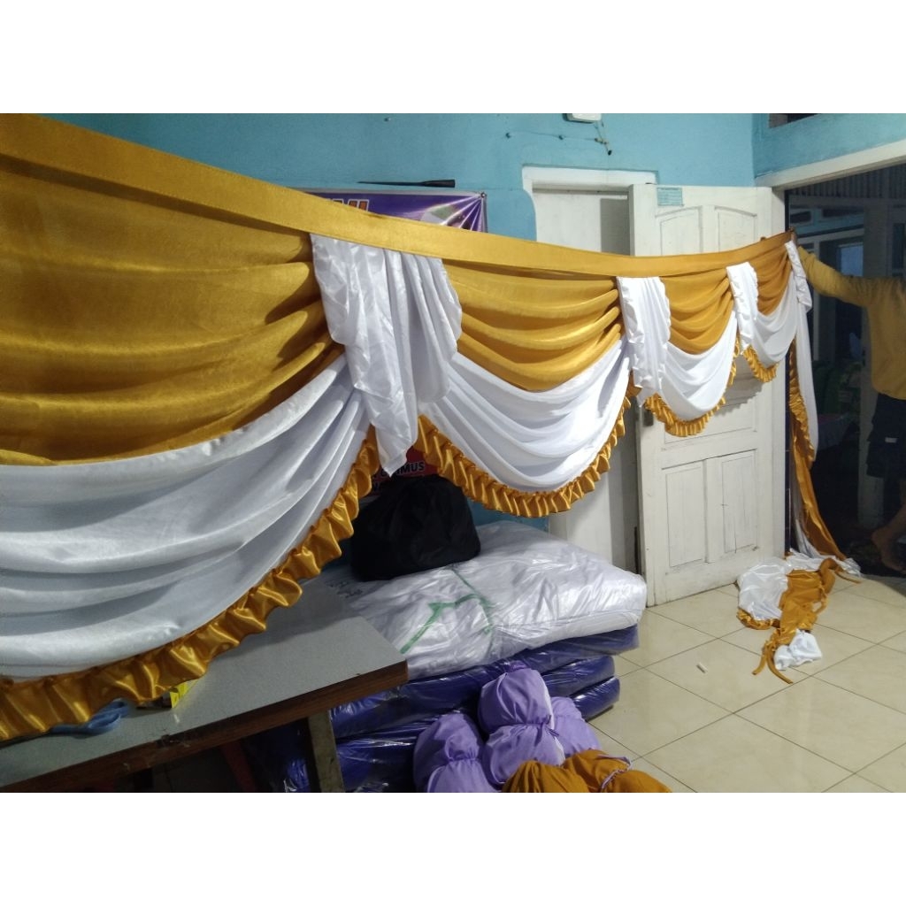 Rumbai Dekorasi Tenda Pernikahan - Poni Tenda - Rombe