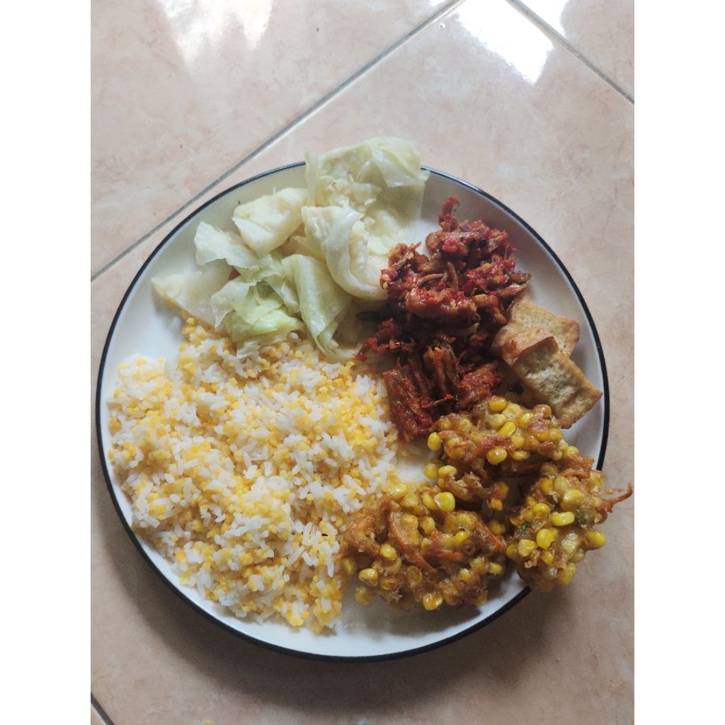 

Beras Jagung/Nasi Diet/ Sego Jagung. Berat 250 gr , 500 Gr DNA 1 kg Dollar