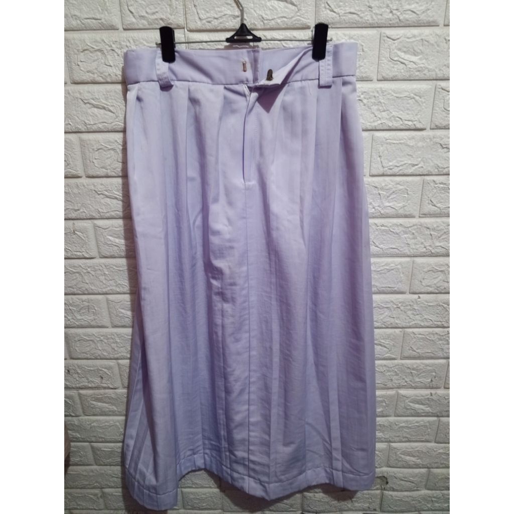 Preloved Seragam Rok Panjang Putih SD XXL