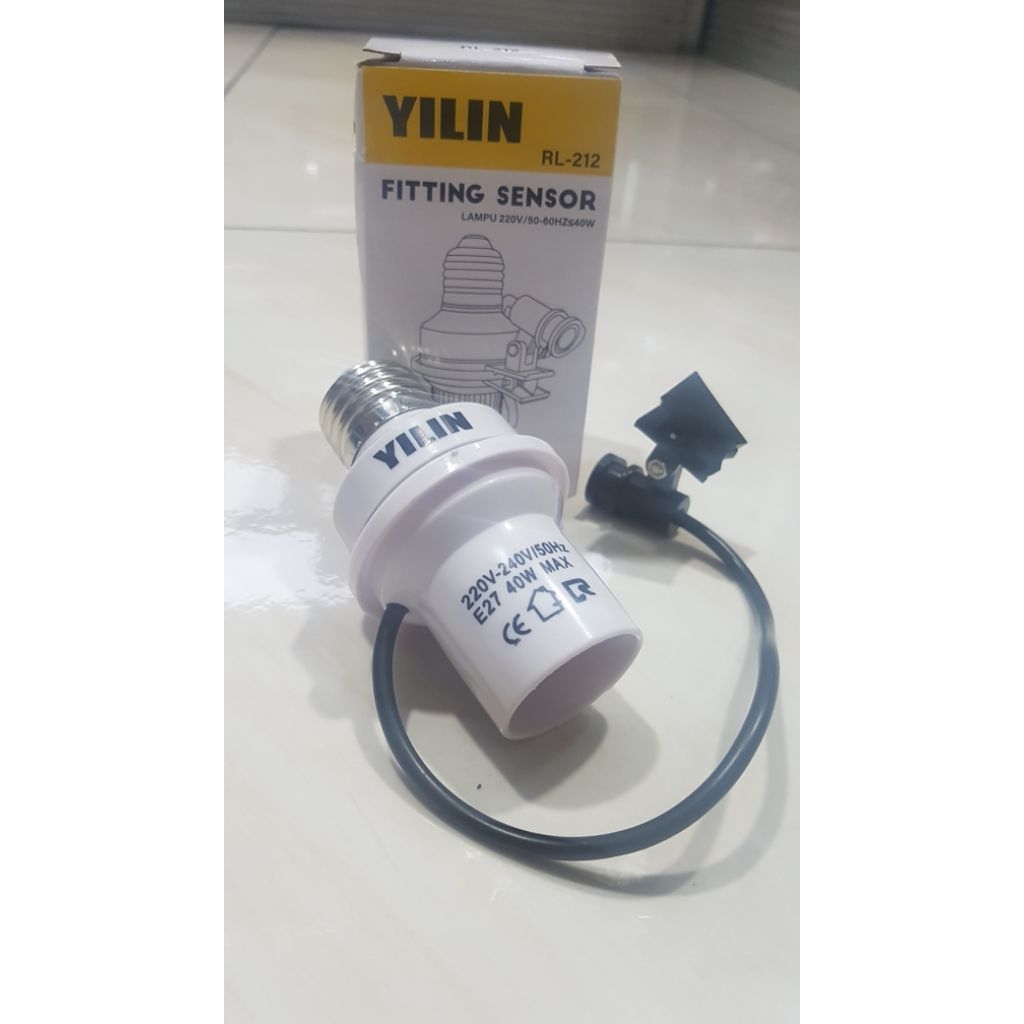 YILIN RL 212 FITTING LAMPU SENSOR FITTING SENSOR BOHLAM OTOMATIS E27 OTOMATIS CAHAYA