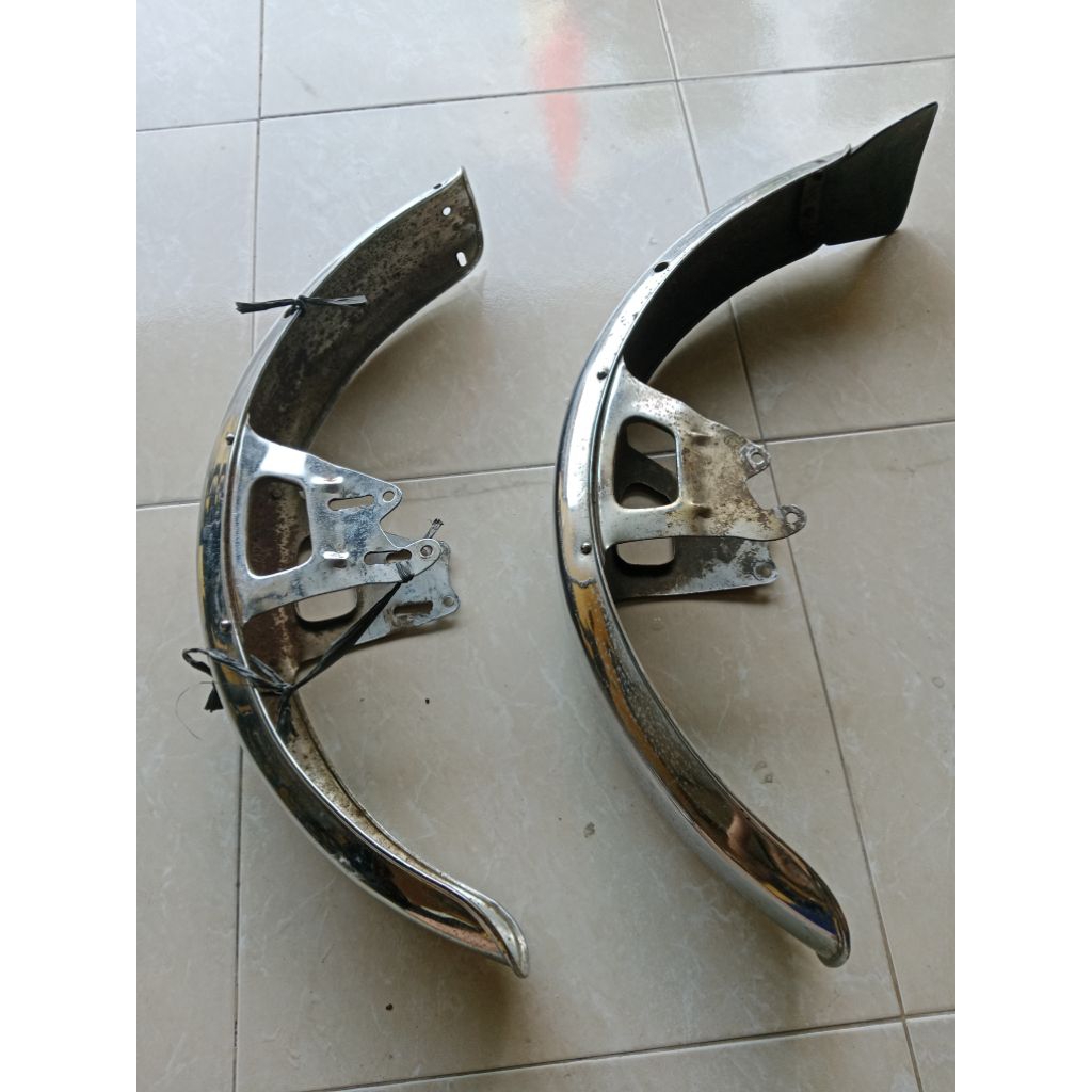 slebor depan spakbor selebor fender spakbor depan gl100 gl125 gl 100 gl 125 win ori copotan