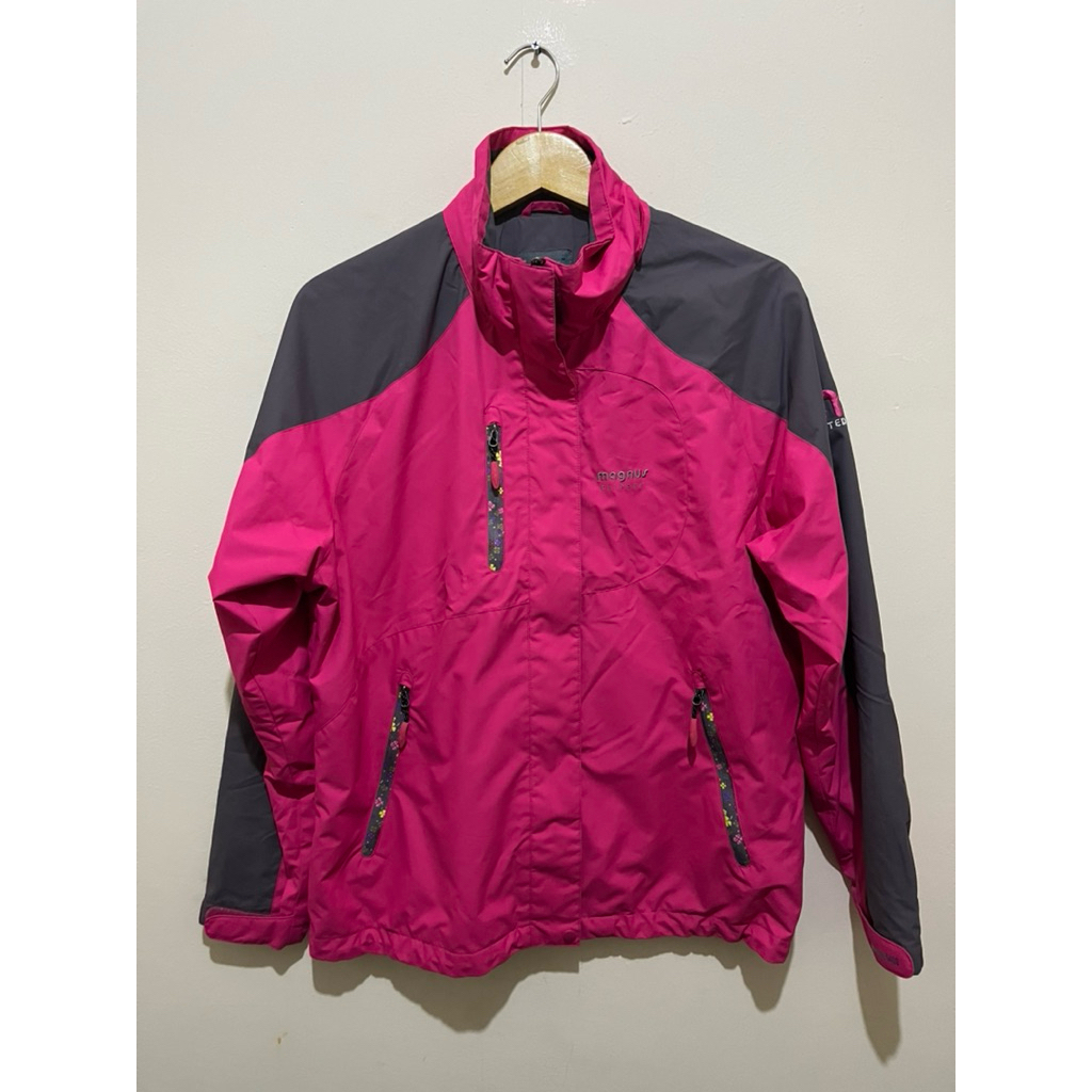 Jaket waterproof outdoor magnus pink size M used